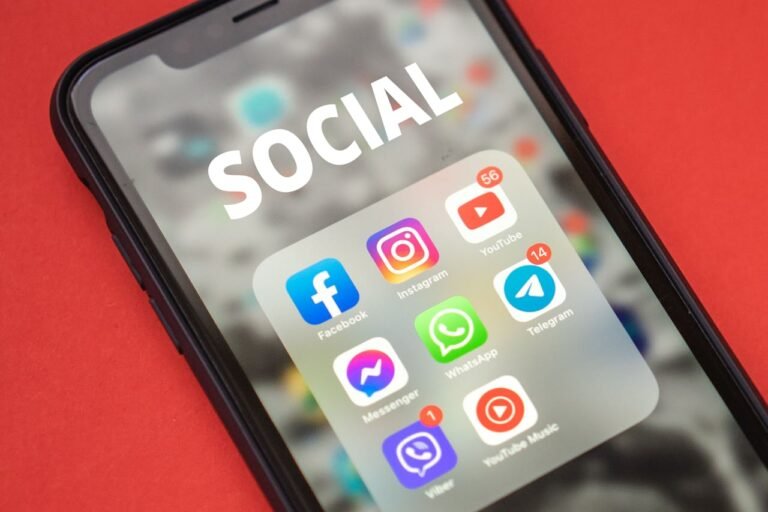 SocialPilot : l'outil indispensable pour gérer et planifier vos réseaux sociaux